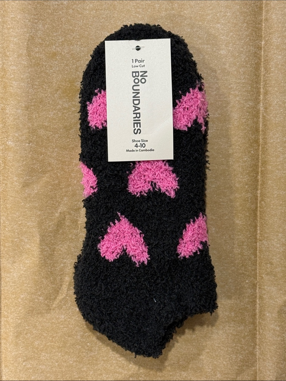3/$15 Pink Hearts Funny Novelty Low Cut Cozy Fashion Socks - NWT